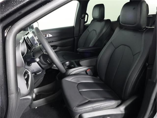 2026 Chrysler Grand Caravan SXT (Stk: 26T232) in Calgary - Image 14 of 19