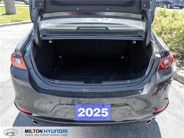 2025 Mazda Mazda3 GT (Stk: 765819) in Milton - Image 7 of 28