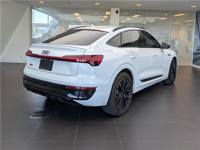2024 Audi Q8 e-tron Base (Stk: 184276A) in Oakville - Image 3 of 15 2024 Audi Q8 e-tron Base (Stk: 184276A) in Oakville - Image 3 of 15