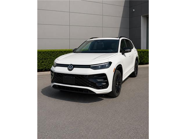 2025 Volkswagen Tiguan Comfortline R-Line Black Edition