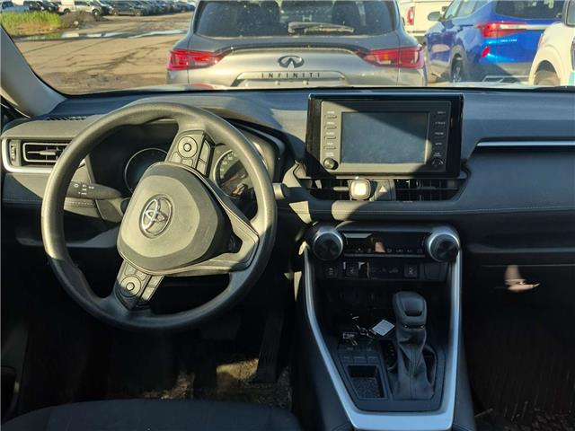 2022 Toyota RAV4 LE (Stk: 44141J) in Belleville - Image 2 of 8