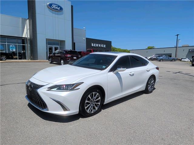 2025 Lexus ES Base