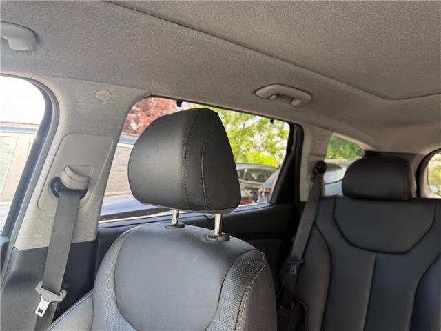 2022 Hyundai Santa Fe Preferred w/Trend Package (Stk: 110744) in London - Image 20 of 23