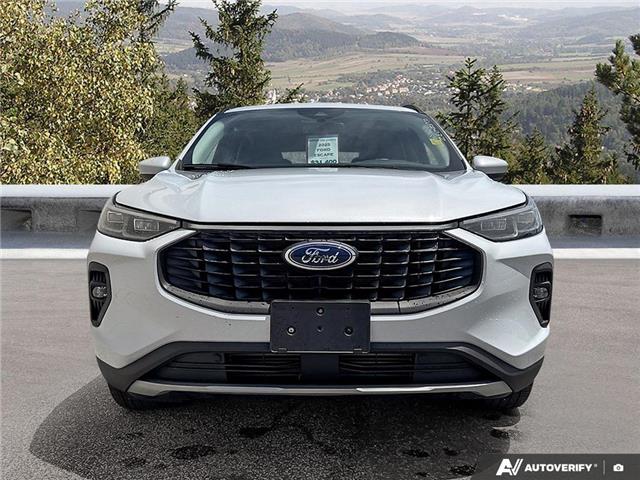 2025 Ford Escape Platinum (Stk: 5UTPR510) in Sarnia - Image 2 of 25