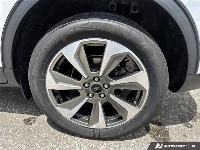 2025 Ford Escape Platinum (Stk: 5UTPR510) in Sarnia - Image 6 of 25