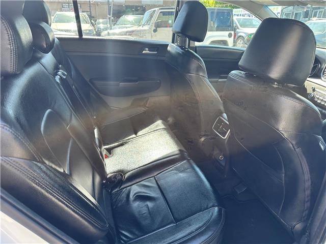 2021 Kia Sportage LX (Stk: K879257) in Scarborough - Image 9 of 18