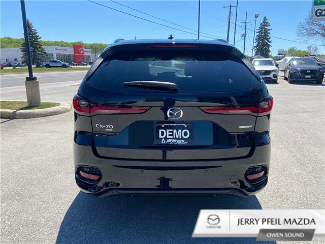 2025 Mazda CX-70 MHEV Signature (Stk: 25191) in Owen Sound - Image 4 of 19