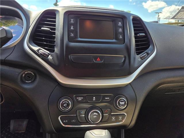 2015 Jeep Cherokee North (Stk: 7106A) in Calgary - Image 13 of 15