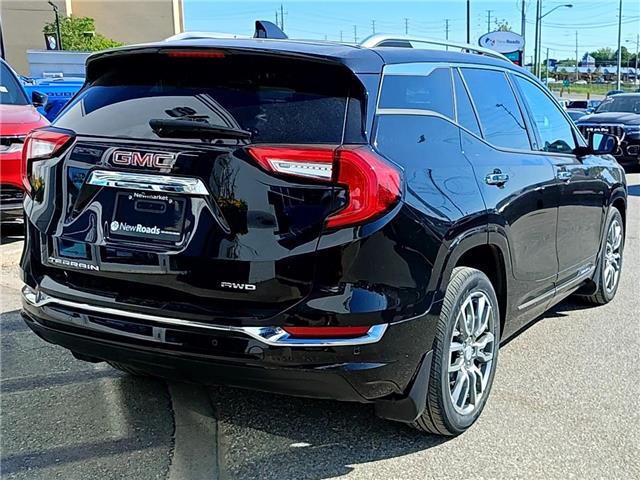 2024 GMC Terrain Denali (Stk: 28476P) in Newmarket - Image 2 of 12