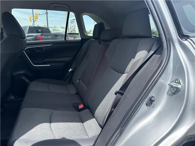 2023 Toyota RAV4 Hybrid LE (Stk: S26302A) in Newmarket - Image 12 of 21