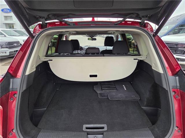 2024 Nissan Rogue SV Moonroof (Stk: TA-576A) in Calgary - Image 13 of 15