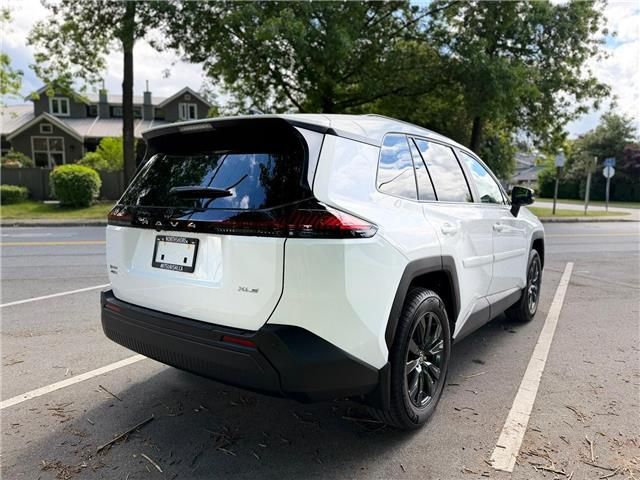 2026 Toyota RAV4 XLE (Stk: Z045054) in North Vancouver - Image 8 of 23