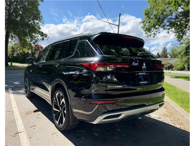 2023 Mitsubishi Outlander Plug-In Hybrid GT (Stk: 610938A) in North Vancouver - Image 7 of 23