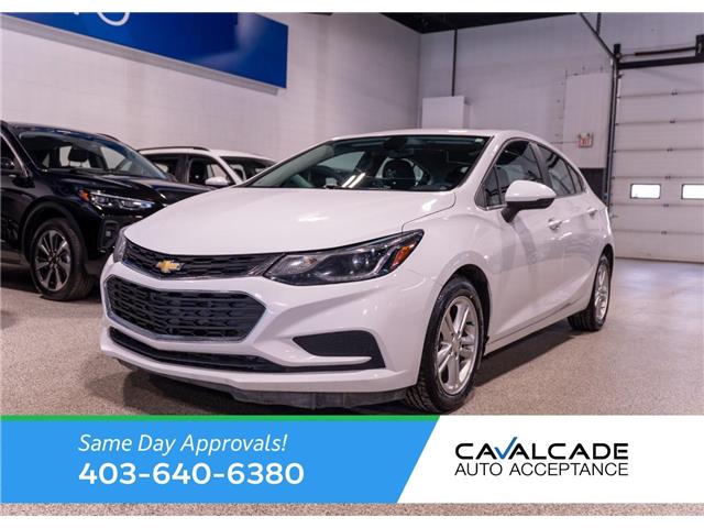 2018 Chevrolet Cruze LT Auto (Stk: R69458) in Calgary - Image 1 of 24