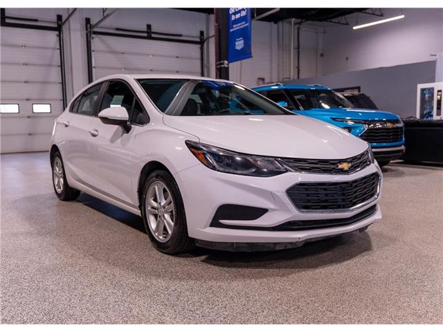 2018 Chevrolet Cruze LT Auto (Stk: R69458) in Calgary - Image 3 of 24