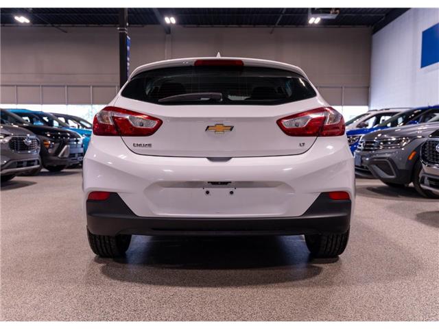 2018 Chevrolet Cruze LT Auto (Stk: R69458) in Calgary - Image 5 of 24