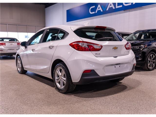 2018 Chevrolet Cruze LT Auto (Stk: R69458) in Calgary - Image 6 of 24