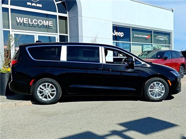 2027 Chrysler Pacifica Select (Stk: P23375) in Newmarket - Image 5 of 20 2027 Chrysler Pacifica Select (Stk: P23375) in Newmarket - Image 5 of 20