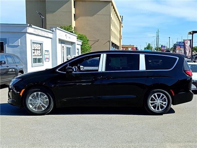 2027 Chrysler Pacifica Select (Stk: P23375) in Newmarket - Image 6 of 20 2027 Chrysler Pacifica Select (Stk: P23375) in Newmarket - Image 6 of 20