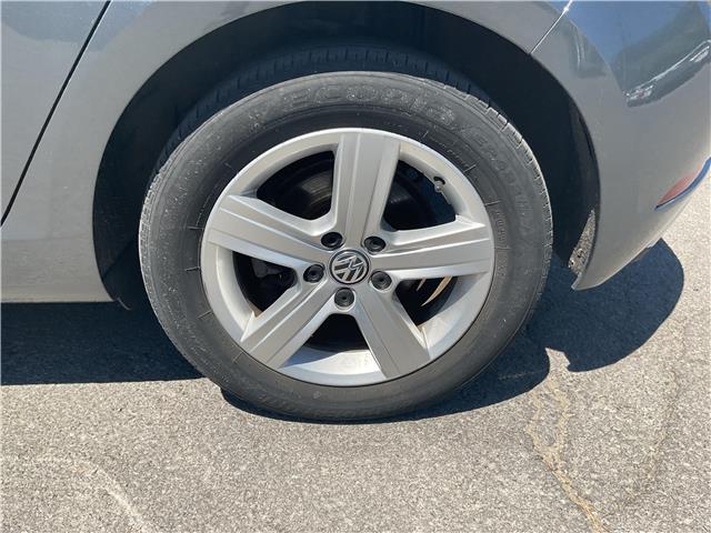 2021 Volkswagen Golf  (Stk: 260712) in Kingston - Image 10 of 33