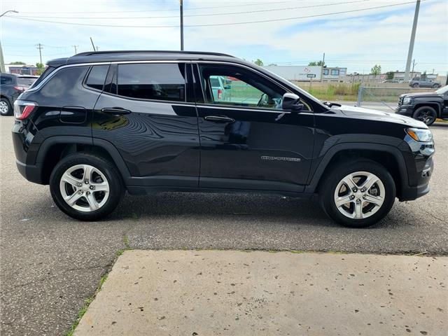 2023 Jeep Compass NORTH 4X4 | NAVI | PANO ROOF | LANE ASSIST | R-CAM (Stk: S9706A) in St. Catharines - Image 28 of 32