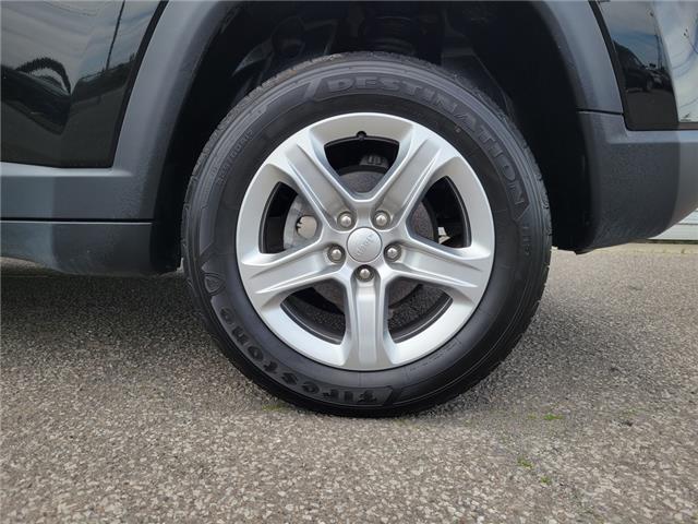 2023 Jeep Compass NORTH 4X4 | NAVI | PANO ROOF | LANE ASSIST | R-CAM (Stk: S9706A) in St. Catharines - Image 29 of 32