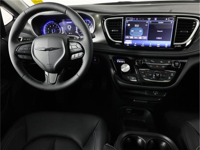 2026 Chrysler Pacifica Select (Stk: 26T220) in Calgary - Image 12 of 19