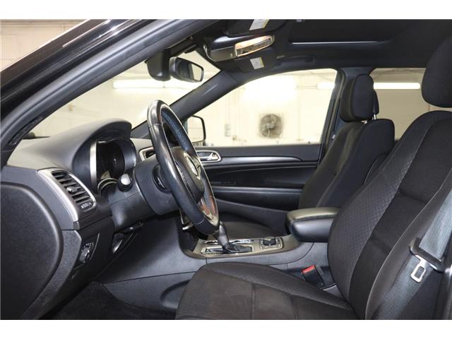2018 Jeep Grand Cherokee Laredo (Stk: T3406A) in Watrous - Image 15 of 38