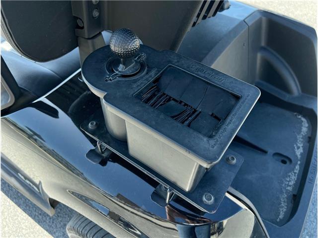 2021 EZ-GO ELITE GOLF CART (Stk: 26222) in Sudbury - Image 6 of 8 2021 EZ-GO ELITE GOLF CART (Stk: 26222) in Sudbury - Image 6 of 8
