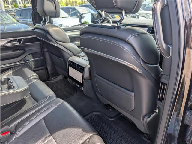 2023 Jeep Grand Wagoneer L Base (Stk: T-1786A) in Calgary - Image 17 of 30