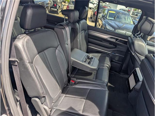2023 Jeep Grand Wagoneer L Base (Stk: T-1786A) in Calgary - Image 18 of 30