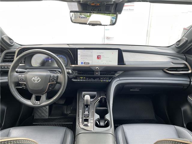 2025 Toyota Crown Signia Limited (Stk: 12108587A) in Concord - Image 40 of 50