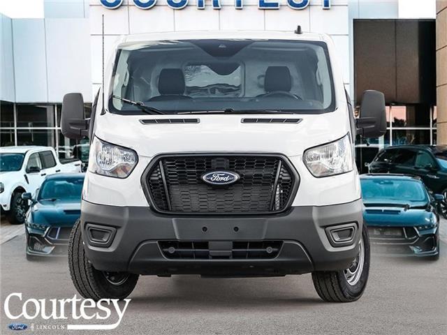 2025 Ford Transit Base