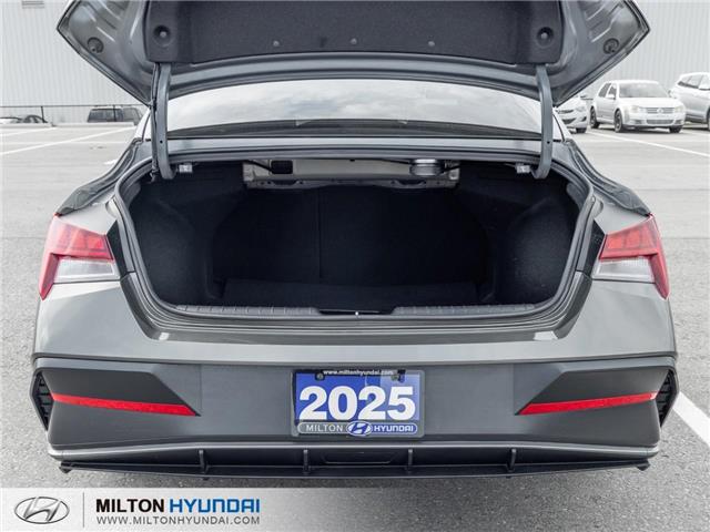 2025 Hyundai Elantra Luxury (Stk: 919421) in Milton - Image 7 of 28