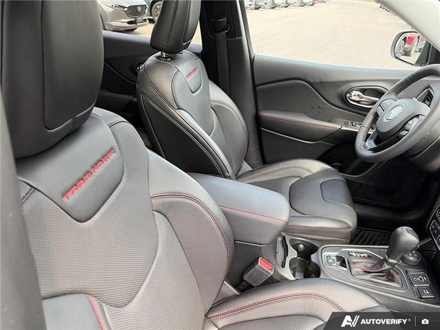 2023 Jeep Cherokee Trailhawk (Stk: 107417) in London - Image 23 of 26