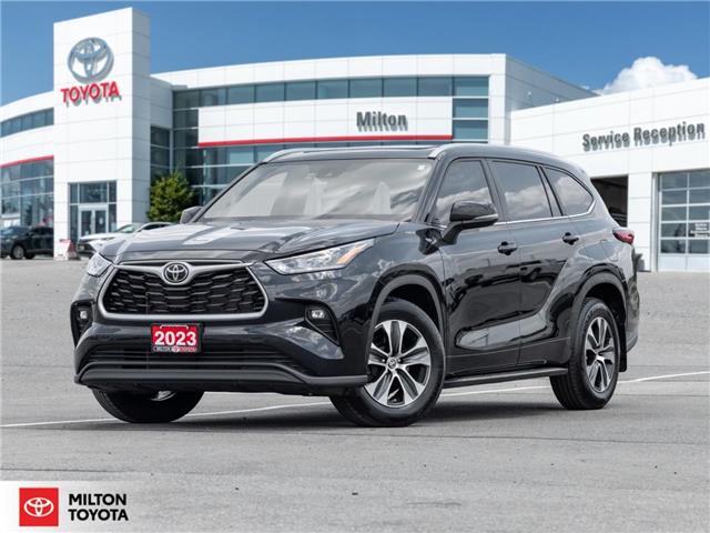 2023 Toyota Highlander XLE (Stk: 018261) in Milton - Image 1 of 32