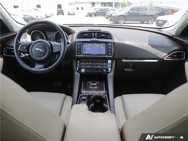 2017 Jaguar F-PACE 20d Prestige (Stk: 175373) in London - Image 25 of 27