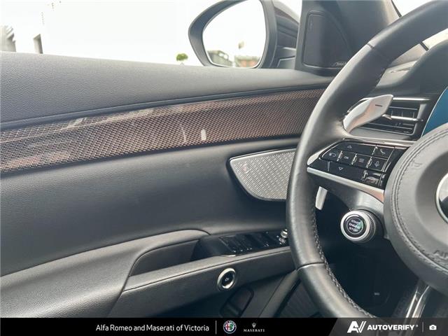 2023 Maserati Grecale Modena (Stk: 683221) in Victoria - Image 15 of 23