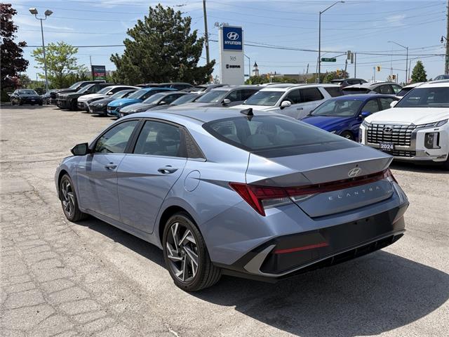 2025 Hyundai Elantra HEV Luxury w/Two-Tone Interior (Stk: 26U1317) in Aurora - Image 6 of 21