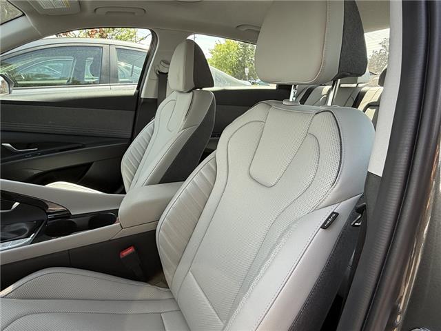2025 Hyundai Elantra HEV Luxury w/Two-Tone Interior (Stk: 26U1317) in Aurora - Image 11 of 21