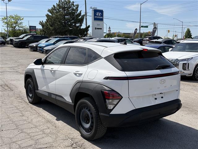 2026 Hyundai Kona 2.0L Essential (Stk: 26U1318) in Aurora - Image 6 of 18