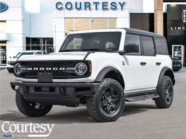 2026 Ford Bronco Big Bend (Stk: 26BR3546) in London - Image 1 of 10