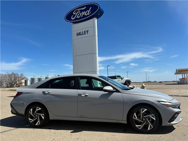 2024 Hyundai Elantra Preferred w/Tech Package