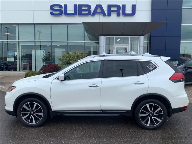 2017 Nissan Rogue SL Platinum (Stk: 33088A) in Thunder Bay - Image 2 of 12