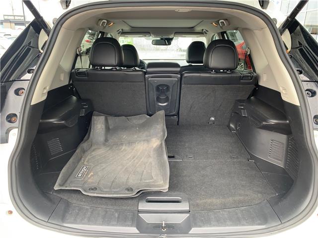 2017 Nissan Rogue SL Platinum (Stk: 33088A) in Thunder Bay - Image 10 of 12