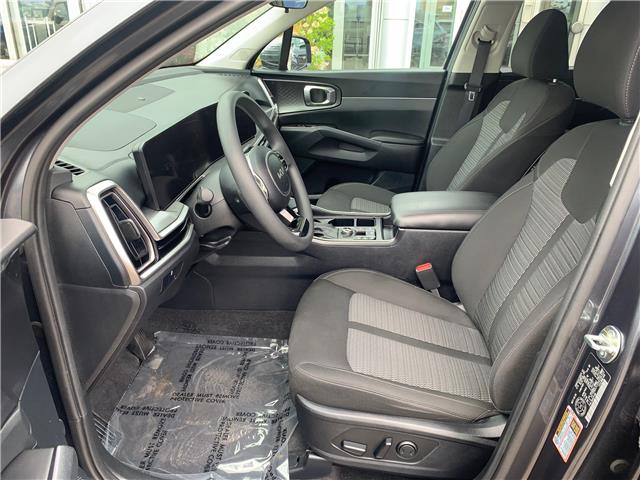 2024 Kia Sorento 2.5L LX (Stk: 33097A) in Thunder Bay - Image 8 of 14