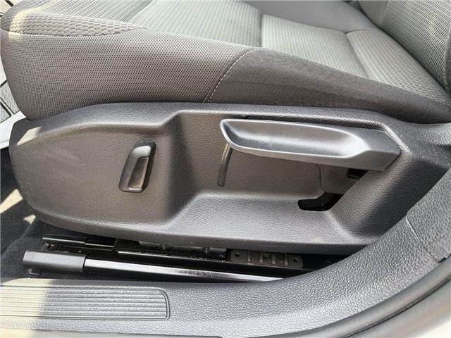 2021 Volkswagen Golf Comfortline (Stk: 10120954A) in Markham - Image 12 of 28