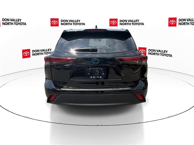 2024 Toyota Highlander Hybrid XLE (Stk: 10121463A) in Markham - Image 7 of 33