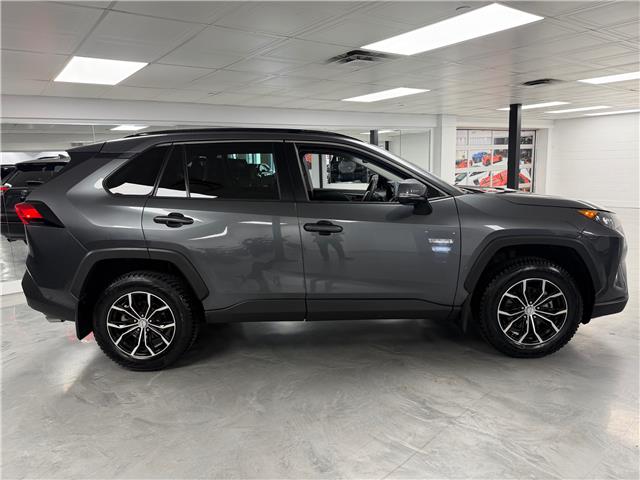 2020 Toyota RAV4 LE in Saint-Eustache - Image 6 of 28