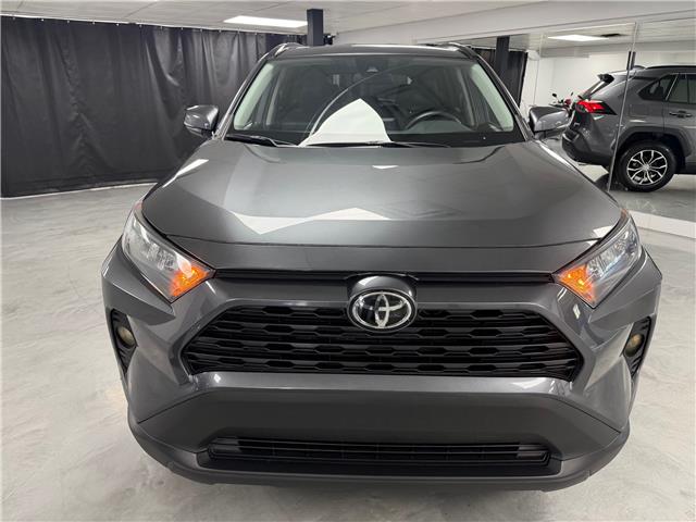 2020 Toyota RAV4 LE in Saint-Eustache - Image 8 of 28
